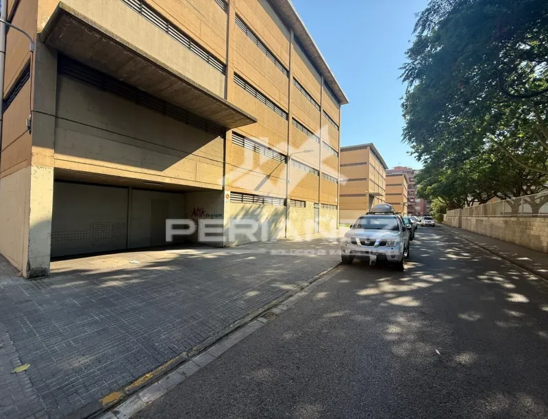 Parkings en venta en El Prat de Llobregat 